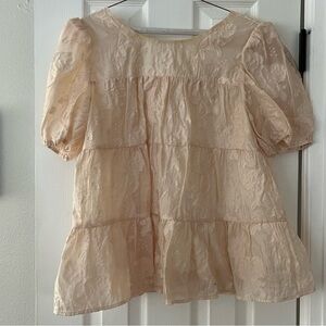 Anthropologie petal pink puff sleeve top. Moon River size L